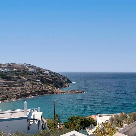 Waterview Apartments Kini Exterior foto